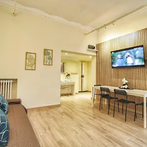 Lovely 2 Bedroom By Yourhost , Roma Italia